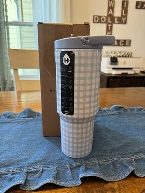 HydroJug Cloud Nine 40oz Sport